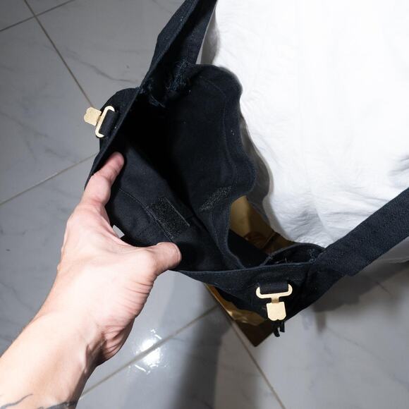 Black upcycled carhartt tote bag /crossbody bag /utility bag - Picture 7 of 7